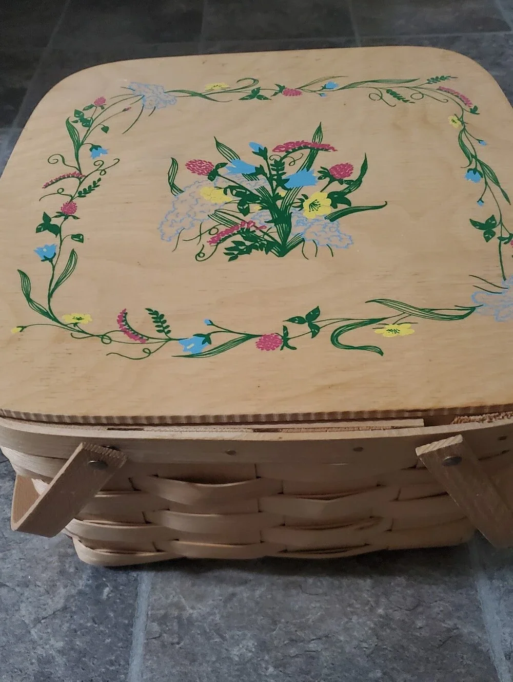 Basketville Double Pie Wood Basket for with Floral Design - Natural